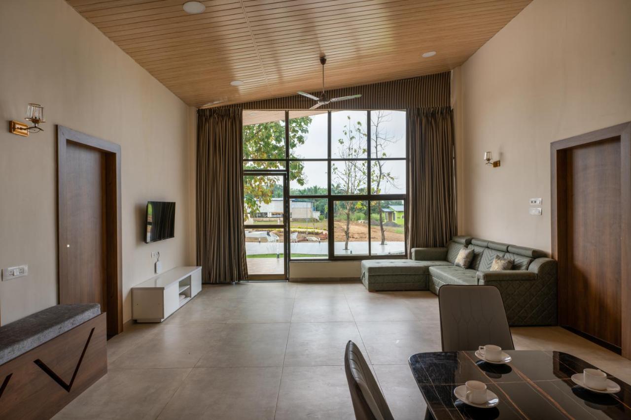 Hillrock Resort & Villas, Neral-Karjat Esterno foto