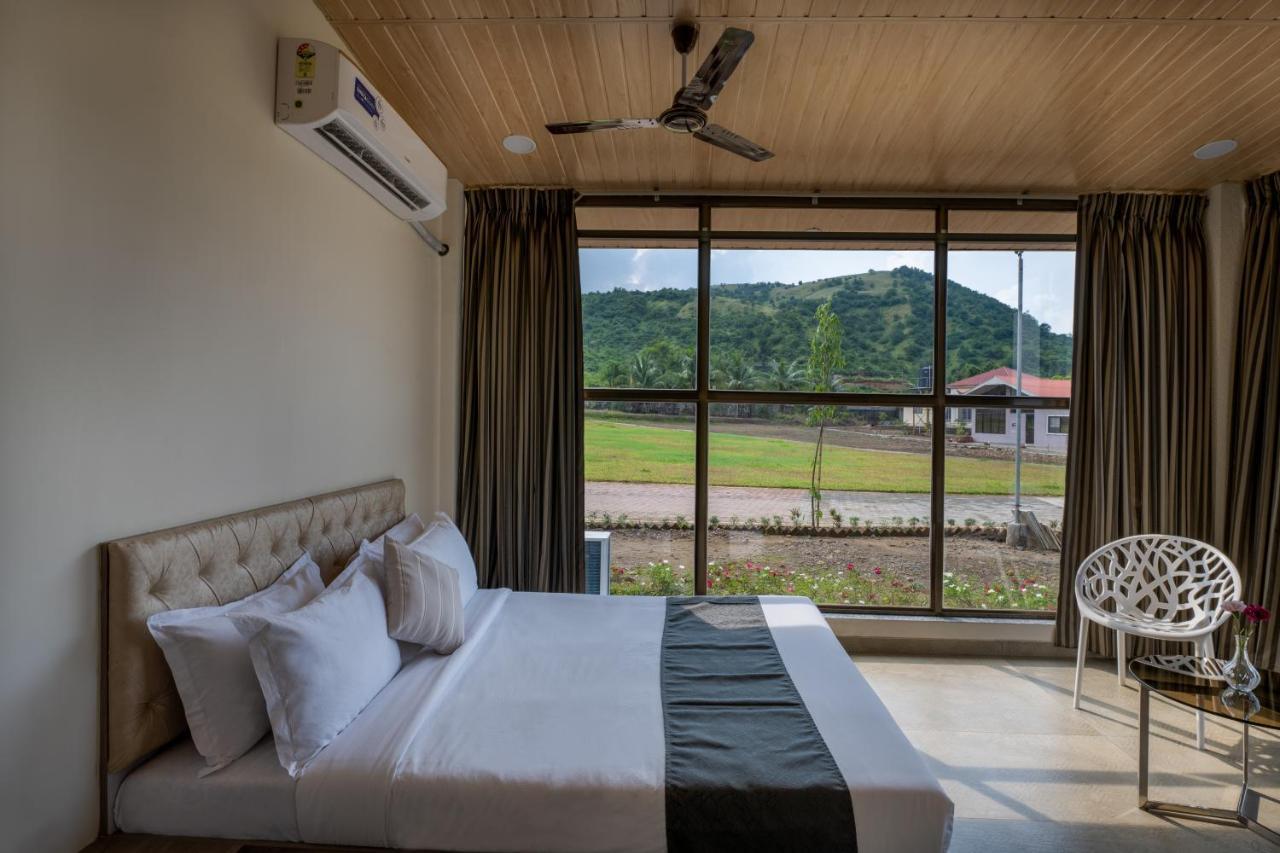 Hillrock Resort & Villas, Neral-Karjat Esterno foto